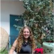 Profesora titulada en piano con más de 10 años de experiencia. Estudios cursados en un conservatorio profesional.