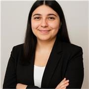 Babysitter/cuidadora de niños con FP Superior de Educación Infantil y amplia experiencia.