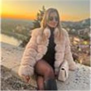 Sono una studentessa laureanda alla facoltà di giurisprudenza presso l’Università di Napoli Federico II, offro lezioni online