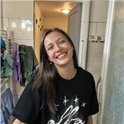 Étudiante avec une expérience à l'étranger, peut donner des cours de soutien scolaire en anglais du collège au lycée