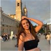 Estudiante de Farmacia en el cuarto curso, puedo dar clases a estudiantes jovenes o adultas o niños