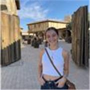 Estoy titulada en el grado de pedagogía. Tengo experiencia dando clases de apoyo durante 5 años, me encanta trabajar con niños.