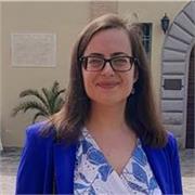 Laureata in lingue, letterature e traduzione con 110 e lode offre ripetizioni di lingua e letteratura inglese a bambini e adulti. 