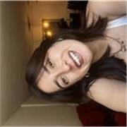 Me defino como una persona amable, que conecta con los niños y encuentra la manera de enseñarles de forma sencilla. Y divertida 