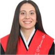 Graduada en Derecho y Criminología y estudiante del Máster de Abogacía