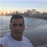 Graduado en Educación Primaria (con mención en Educación Física) con experiencia en clases particulares de Primaria y ESO