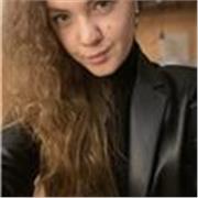 Laureanda in scienze dell’educazione da ripetizioni online in varie materie, dalle elementari fino alle superiori