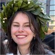 Laureata in Ing. Meccanica al Politecnico a Milano, offre ripetizioni di matematica e fisica.