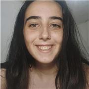 Estudiante con facilidad para enseñar, centrada más en asignaturas de ámbito científico