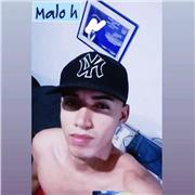 Als Spanischlehrerin motiviert mich die Möglichkeit, mit Schülern aus der ganzen Welt in Kontakt zu treten und ihnen zu helfen, ih