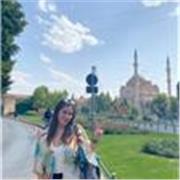 Profesora de Secundaria, especializada en Educación Física y con un nivel avanzado de inglés (he trabajado en RU e Irlanda)