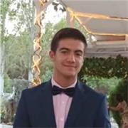 Estudiante de Farmacia ofrece clases particulares del campo de ciencias (matemáticas, química, biología), a nivel de primaria y ESO. También imparto otras materias como Lengua e Inglés (acreditado con certificado de nivel). Metodología práctica y didáctic