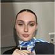 Azafata de vuelo y estudiante de piloto que da clases de Francés/Castellano/Ingles + apoyo escolar ( tengo experiencia previa )