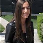 Studentessa di Scienze dell’Educazione offre babysitting e aiuto compiti per bambini della scuola dell’infanzia e primaria