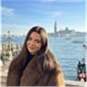 Ripetizioni Online di Lingue e Materie Umanistiche – Con Valentina