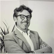 Insegnante di inglese per scuole medie e superiori