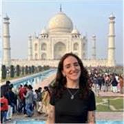 I am a native English language teacher from Ireland with experience in teaching all ages, from preschool to seniors. 