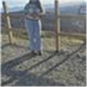 Profesora titulada en Lengua Castellana y Literatura, con experiencia en la enseñanza y capacidad para transmitir conocimientos.