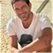Profesor nativo de francés con varios años de experiencia en clases particulares.