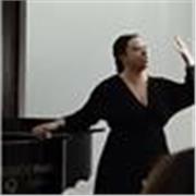 Laureata al Conservatorio di Palermo in Canto lirico e Discipline musicali, impartisce lezioni di solfeggio, teoria musicale, storia della musica e canto sia lirico che pop