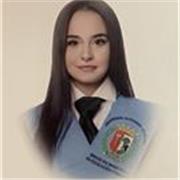 Profesora de apoyo escolar especializada en educación primaria