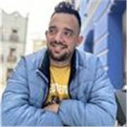 Como un buen profesor de inglés dispuesto a enseñar a todo aquel que lo necesite 
