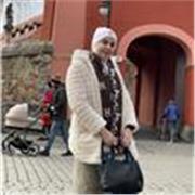 solicitud de empleo : profesora de árabe