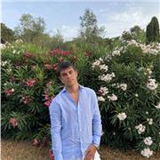 Laureato offre ripetizioni e aiuti per esami di macroeconomia, bilancio e finanza