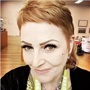 Madrelingua tedesca impartisce lezioni private di conversazione e / o ripetizione in tedesco. Inoltre è a disposizione per qualsiasi supporto e/o assistenza riguardo i paesi tedeschi e la lingua tedesca