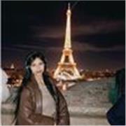 Étudiante internationale en France proposant des cours d'anglais. 