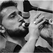 Insegnate privato : flauto / solfeggio/ storia