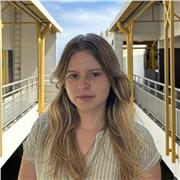 Étudiant en BTS Comptabilité, je propose des cours de soutien pour les élèves de lycée et les candidats au baccalauréat.