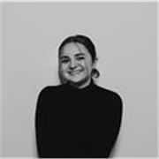 Mathe-Tutorin für Oberstufen Mathematik mit 4 Jahre Erfahrung