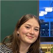 Étudiante en licence de maths, je propose des cours aux collégiens et lycéens à Alès et aux alentours.