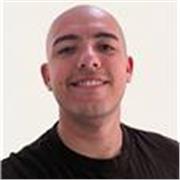 Profesor titulado en Informática, ofrece clases de nivel inicial e intermédio, para todas las edades.