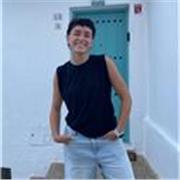 Soy una estudiante que ofrece clases de repaso a alumnos de primaria y la ESO.