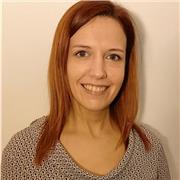 Laureata in Scienze Filosofiche offre lezioni in materie umanistiche