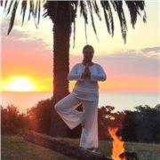 Yoga Integral, para todas las edades. Profesora Maestra certificada por la Asociación Uruguaya de Yoga