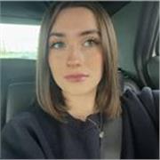 Doy clases particulares de matemáticas tanto a niños de primaria como de la E.S.O, y estoy abierta a dar más materias