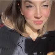 Studentessa del liceo linguistico offre ripetizioni di inglese a studenti di medie e 1-3 superiori