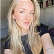 Profesora polivalente con más de 5 años de experiencia