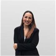 Laureanda in Italianistica, con studi sull'insegnamento dall'italiano L2 (a stranieri) impartisce lezioni. PERFAVORE, SCRIVETE UNA EMAIL, NON RISPONDO AL NUMERO DI TELEFONO