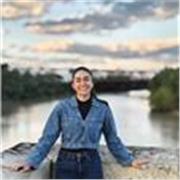 Profesora de inglés B2 para refuerzo en nivel básico e intermedio