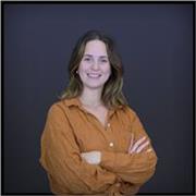 Anglais, sciences naturelles 
J'ai vécu en Angleterre et j'ai été diplômé d'une licence en Sciences de la vie et de la santé.
