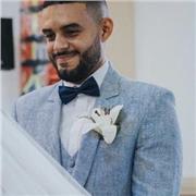 Profesor de administración, humanidades, lenguaje, con experiencia en docencia en basica primaria y media