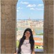 Estudiante que pasa a tercero de física. Me encantaría dar clases tanto de matemáticas como de física o química a nivel ESO y Bach