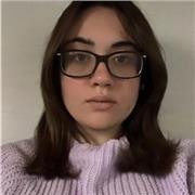 Ragazza di 19 anni per ripetizioni pomeridiane di inglese