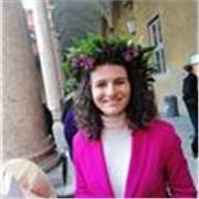 Laureata in Scienze Politiche e Sociali offre ripetizioni e affiancamento allo studio in diritto