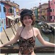 English tutor providing lessons for GCSE and A-Level students