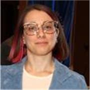 Docente laureata magistrale in Italianistica offre ripetizioni di Storia e Geografia